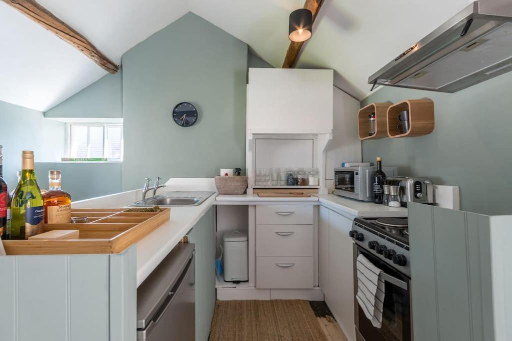 Talliers - Characterful & * Cirencester