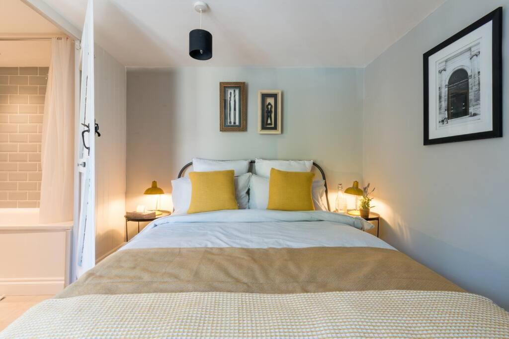 Talliers - Characterful & *